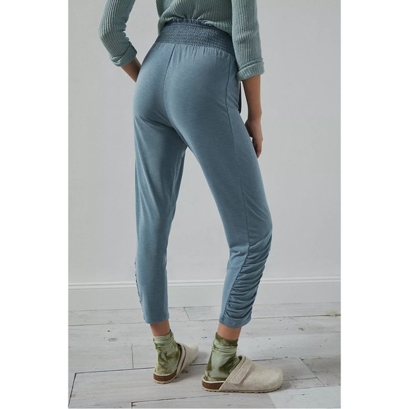 ANTHROPOLOGIE Blue Ruched Joggers Smocked Waist Pants Workout Petite Size LP NWT - Picture 9 of 10